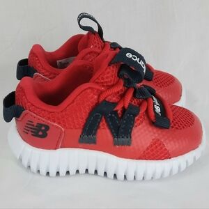 New Balance Playgruv V2 Bungee Baby Shoes Size 3 True Red Phantom Sneakers NEW